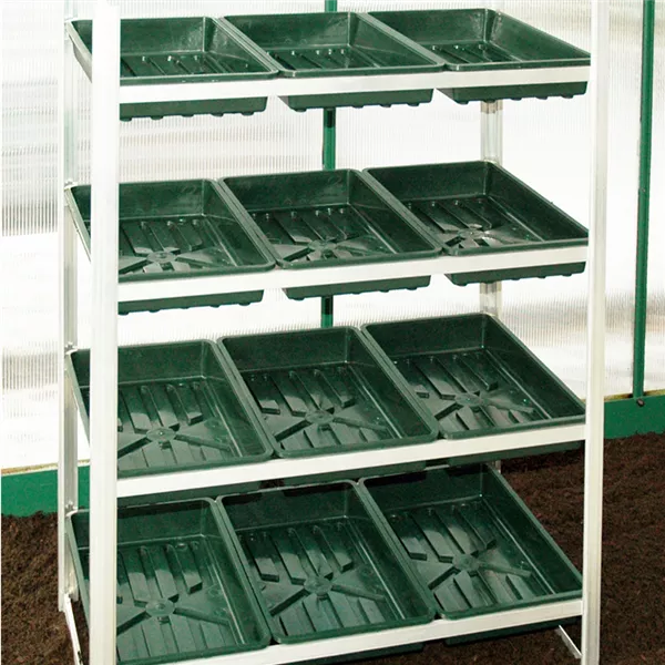 Pflanzregal mit Saatschalen Pflanzregal mit Saatschalen