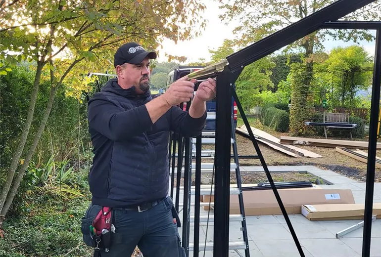 Markus Botz der Gewächshausversteher Markus Botz der Gewächshausversteher