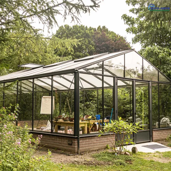 Mauergewächshaus Plus