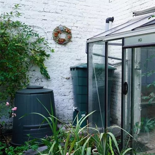 Unter Glas Wasser sparen